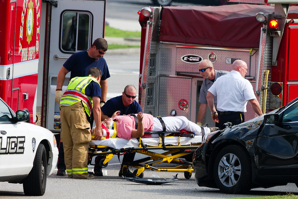 Car accident representative image for road accident investigation news