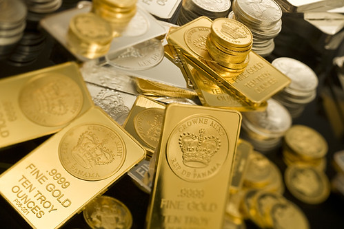 Gold bullion photo for global gold trade report