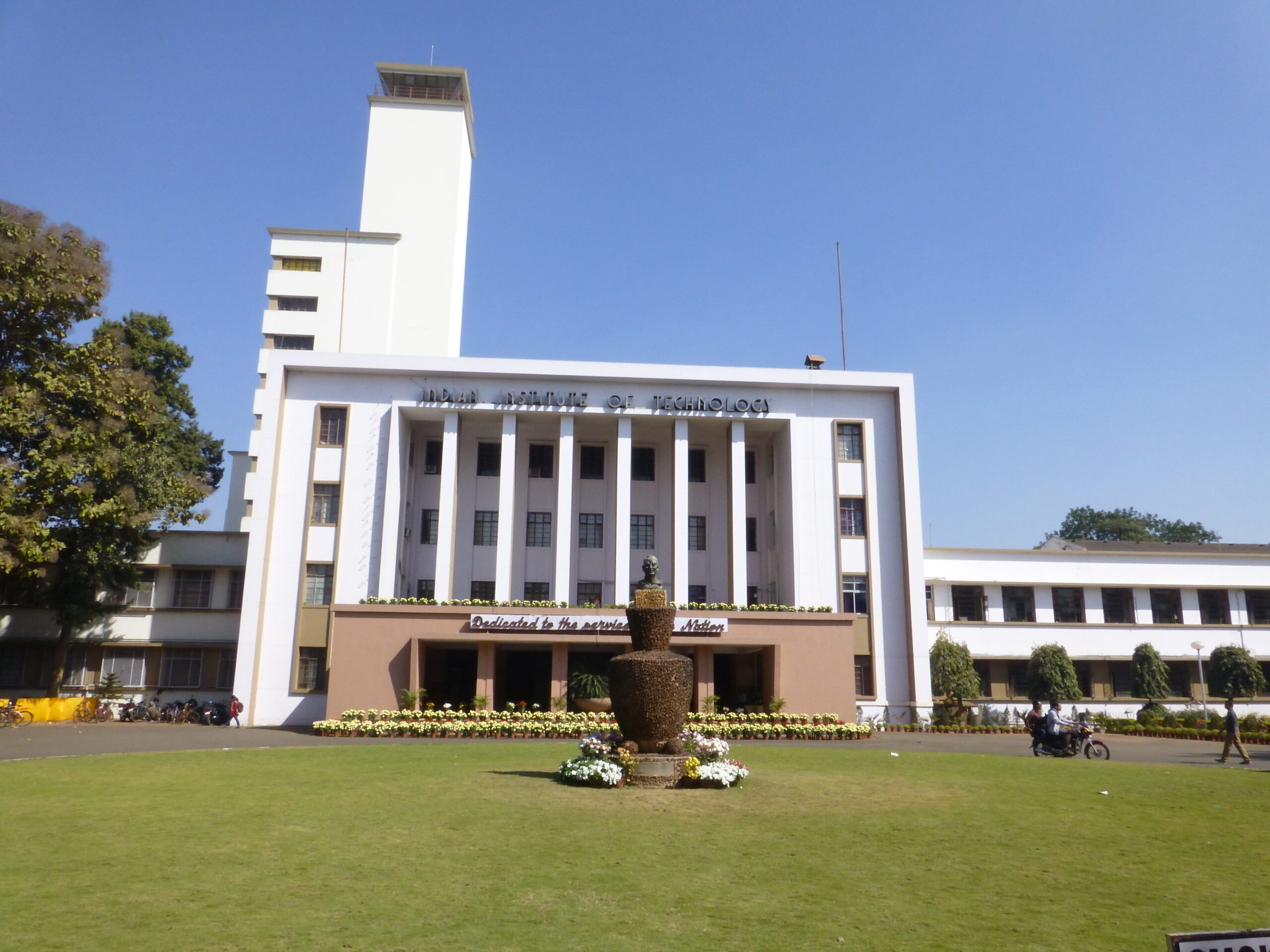 IITs add seats for AI cybersecurity design and quantum engineering