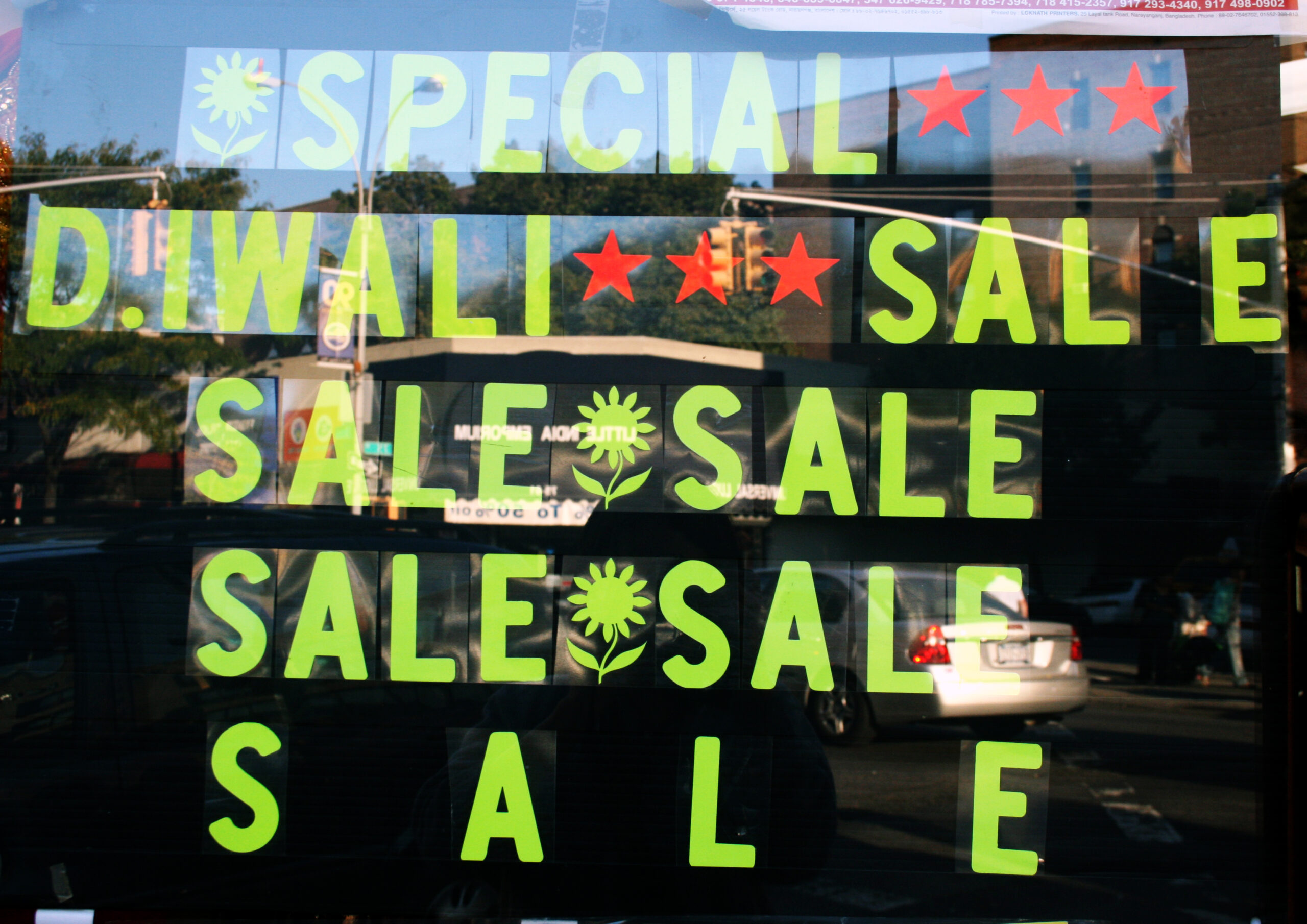 Shopping season sign representative image for gold jewellery demand news