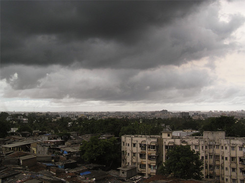 Dark monsoon clouds photo for Odisha monsoon advance report
