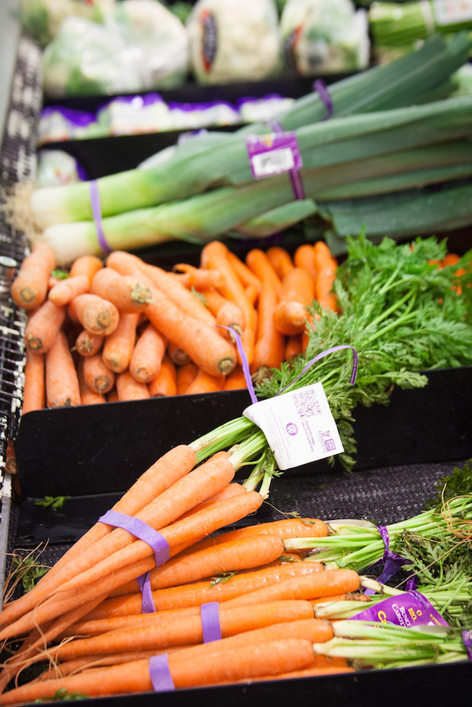 Healthy vegetables photo for no-sugar diet balance report
