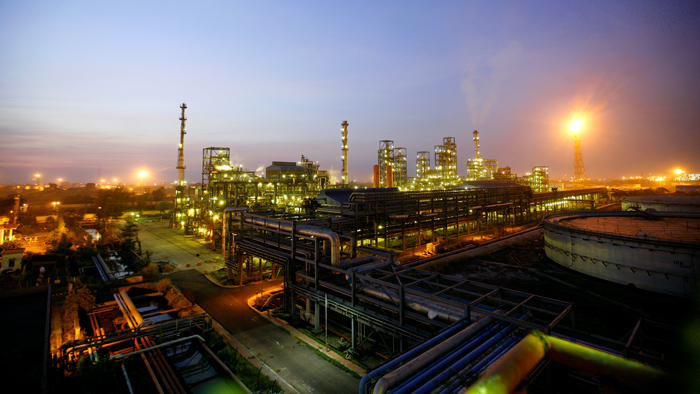 Oil refinery in India for OMC and infrastructure stocks story