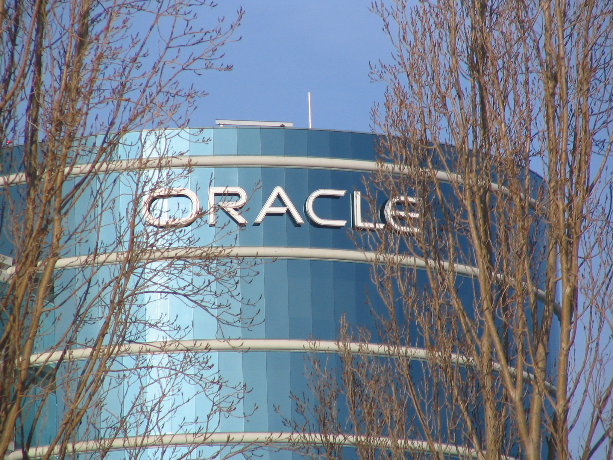 Oracle headquarters for AI cloud cybersecurity training story