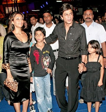 Shah Rukh Khan Waives Dues As Deool Band 2 Success Draws Praise representative news image