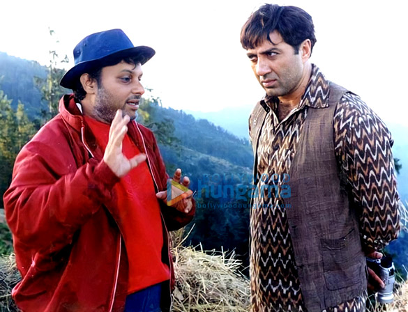 Sunny Deol Marks 25 Years Of Gadar With Nostalgic Message representative news image