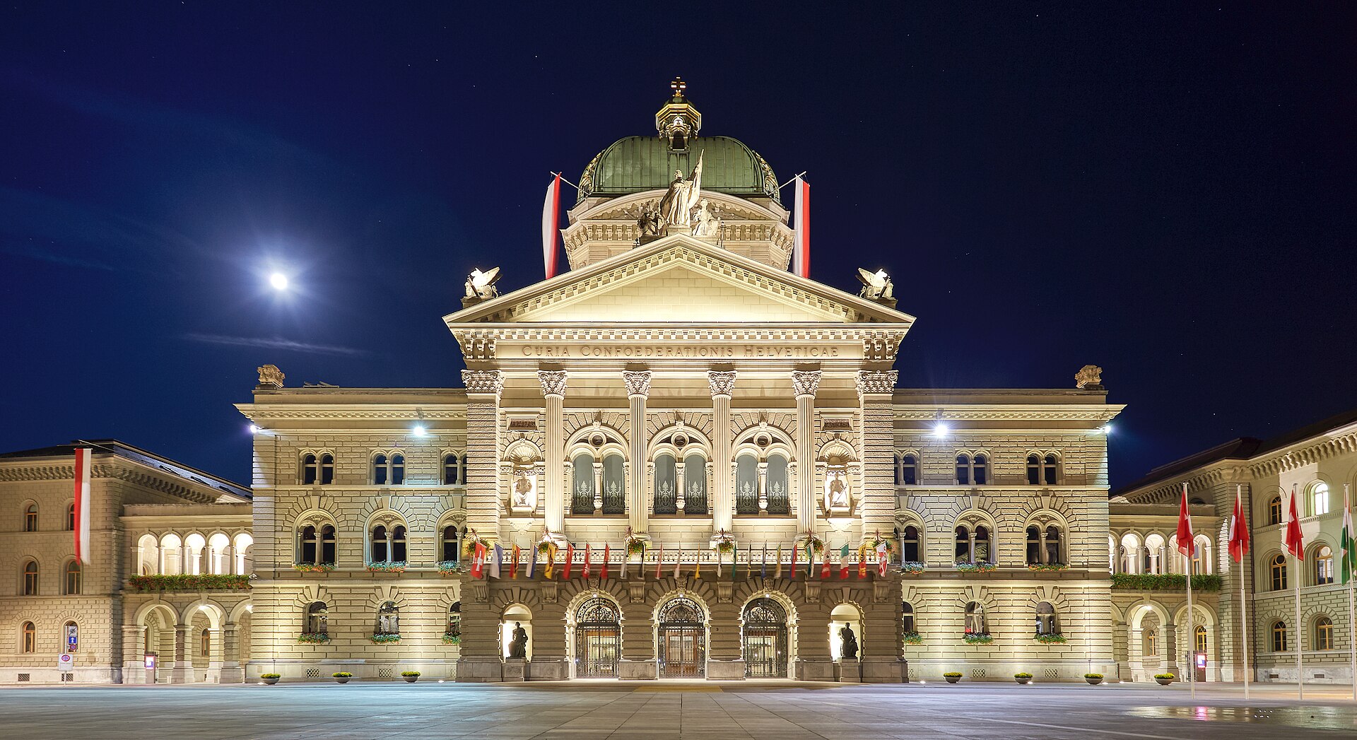 Swiss Population Cap Vote Keeps Immigration Debate Alive In Europe representative news image