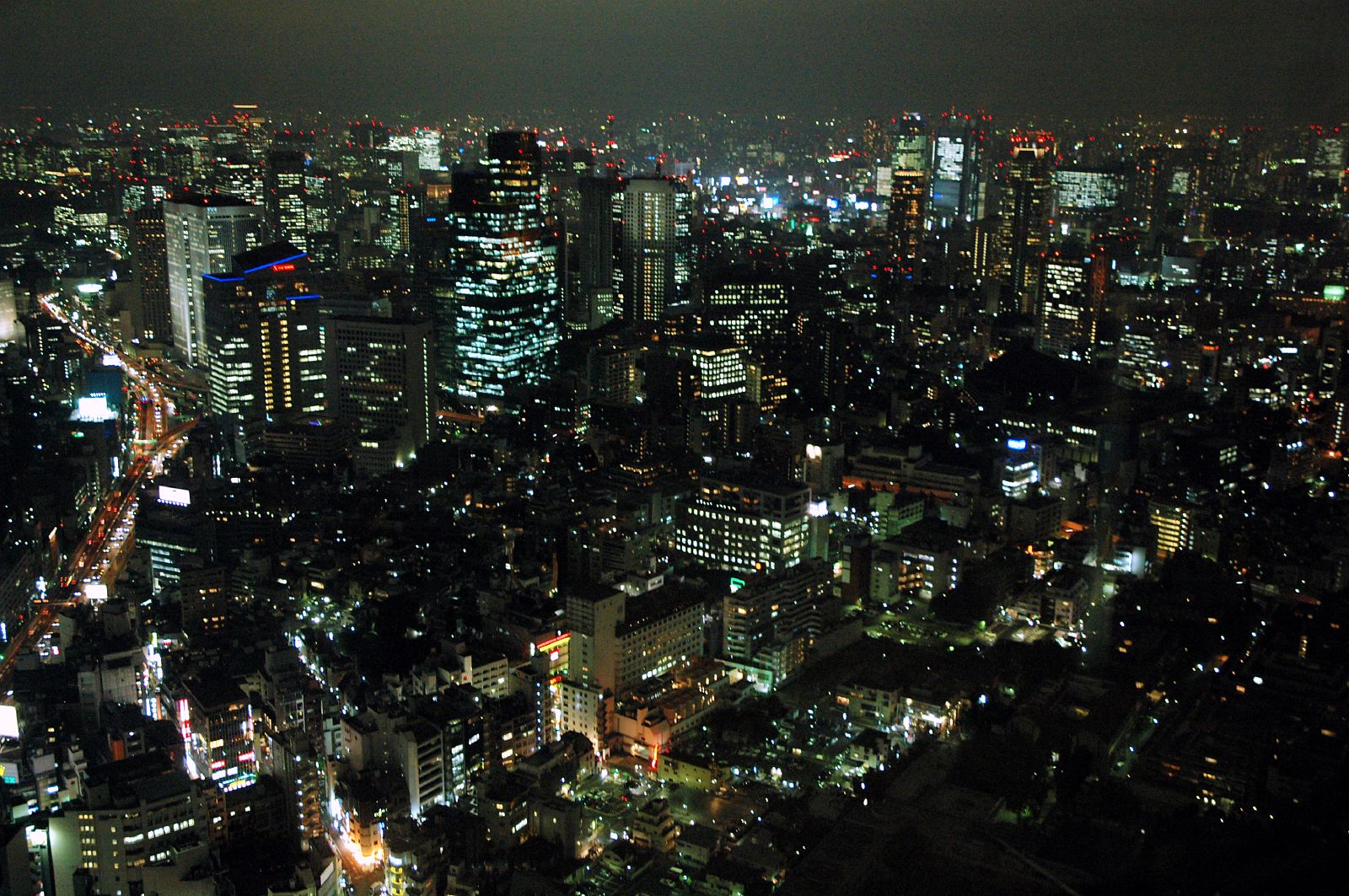 Japan revises Tokyo quake plan with fire prevention measures