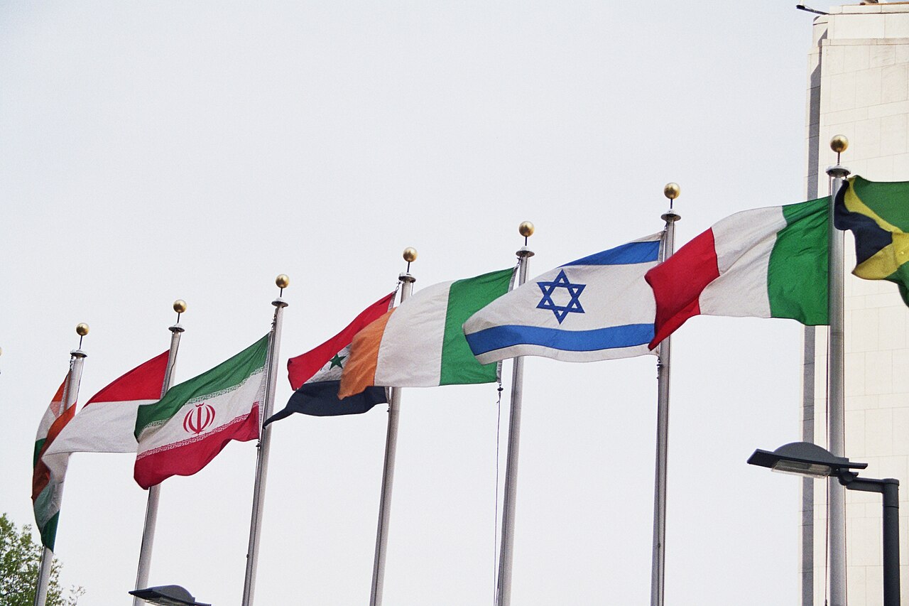 US And Iran Reach Tentative Peace Deal To End Months Of Conflict representative image