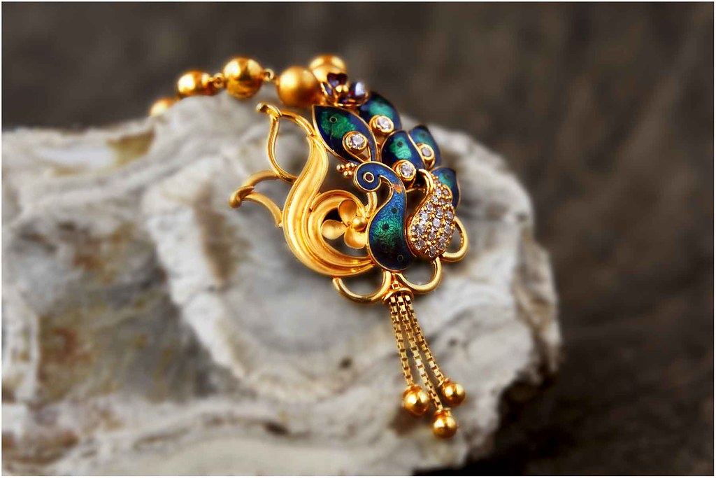 Indian gold jewellery photo for wedding gold buyers report